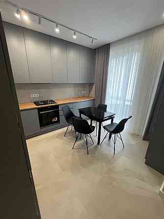 Здається 2кімн.VIP новобудова неподалік від ТЦ Майдан  з паркомісцем Chernivtsi