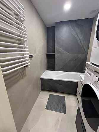 Здається 2кімн.VIP новобудова неподалік від ТЦ Майдан  з паркомісцем Chernivtsi