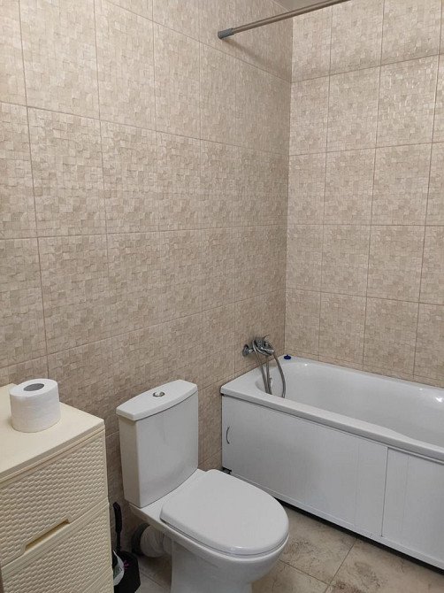 Довгострокова оренда 1 к квартира метро Бориспільська Киев - изображение 3