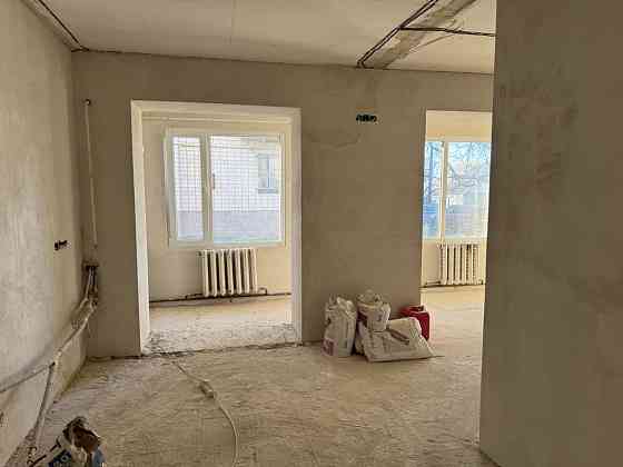 Продам велику 3к квартиру/можна під КОМЕРЦІЮ 79 м2 в м. Миронівка Миронівка