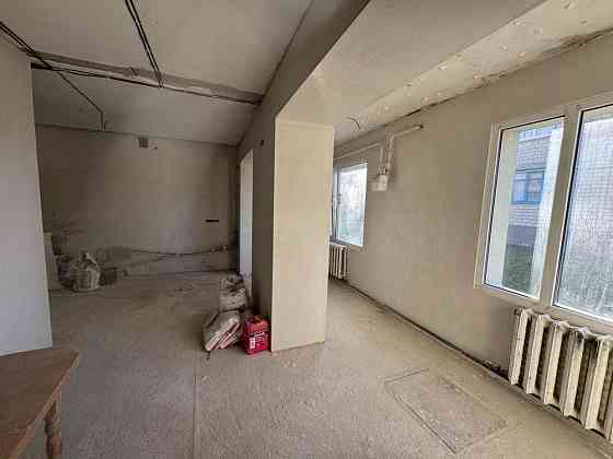 Продам велику 3к квартиру/можна під КОМЕРЦІЮ 79 м2 в м. Миронівка Миронівка