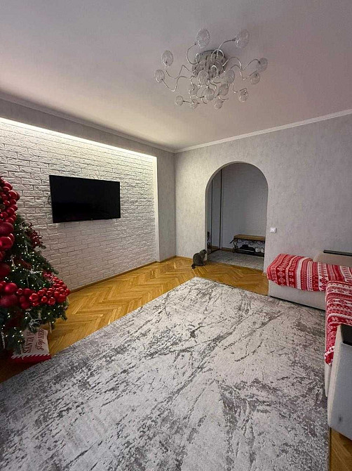 Продаж 3-х кімнатної квартири від власника ЦЕНТР. Без комісії Rivne - photo 1