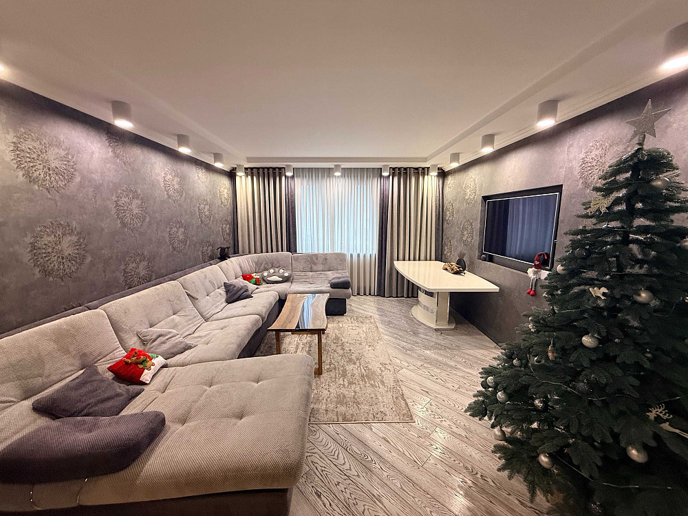 Продаж дворівневого пентхауса , вул Героїв Майдану . Без комісії . Chernivtsi - photo 1