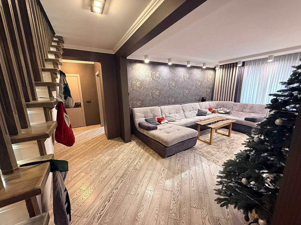 Продаж дворівневого пентхауса , вул Героїв Майдану . Без комісії . Chernivtsi - photo 2