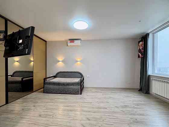 Простора 1-кімнатна квартира вул. Обухівська, 139. Київ. Без комісії Киев