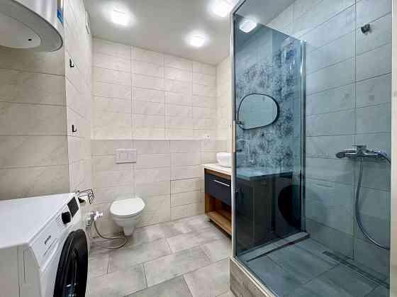 Простора 1-кімнатна квартира вул. Обухівська, 139. Київ. Без комісії Киев