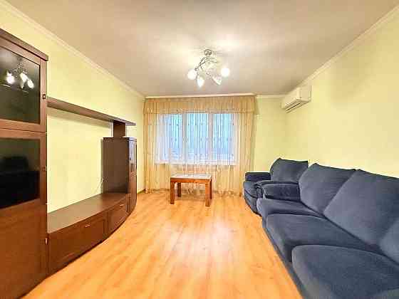 3-кімнатна з автономним опаленням Rivne