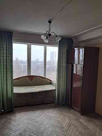 Без% Терміновий продаж 3к кв, буль. Вернадського, метро Академмістечко Киев