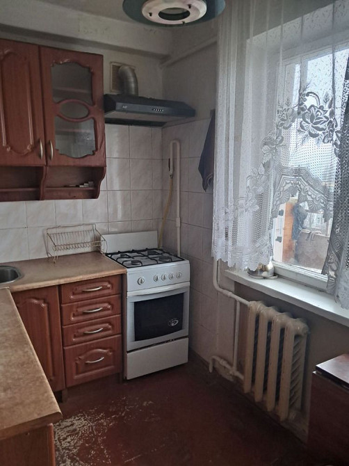 Без% Терміновий продаж 3к кв, буль. Вернадського, метро Академмістечко Киев - изображение 2