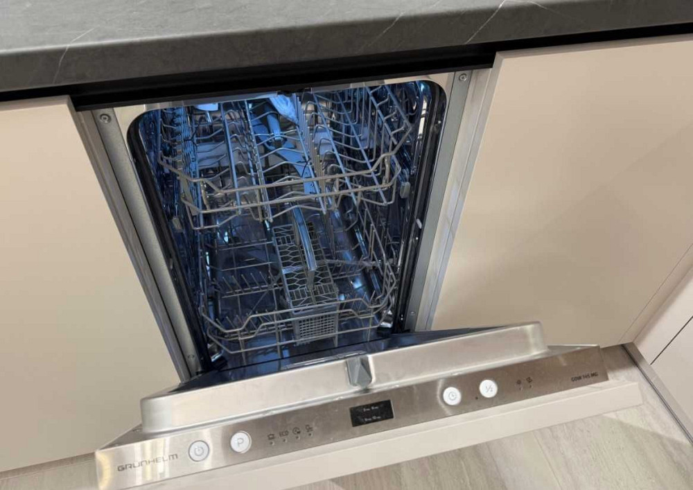 Шикарна Євро-двокімнатна квартира з ремонтом та меблями в ЖК Олімп! Ирпень - изображение 3