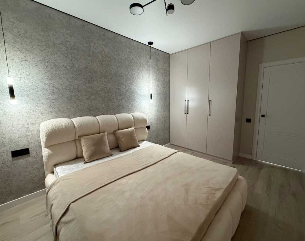 Шикарна Євро-двокімнатна квартира з ремонтом та меблями в ЖК Олімп! Ирпень - изображение 5