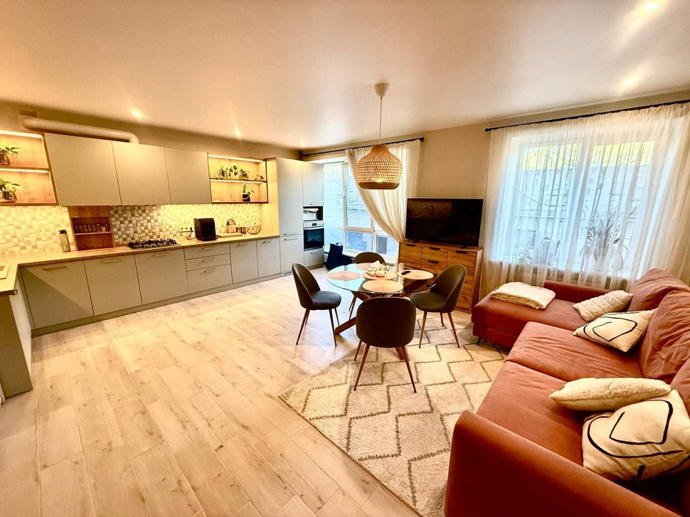 Оренда 2х кімнатної квартири (70м²), ЖК Чехов Парк Ирпень - изображение 1