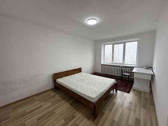 Здається 1-кімнатна кімната в гуртожитку вул. Бережанська, 23 Chernivtsi