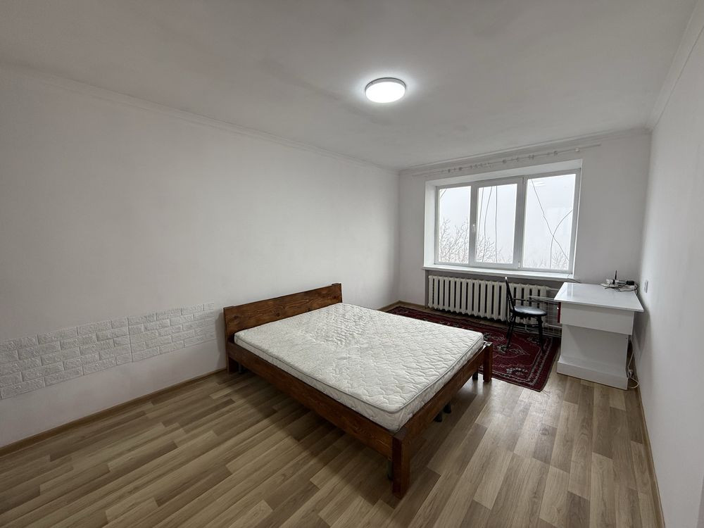 Здається 1-кімнатна кімната в гуртожитку вул. Бережанська, 23 Chernivtsi - photo 1