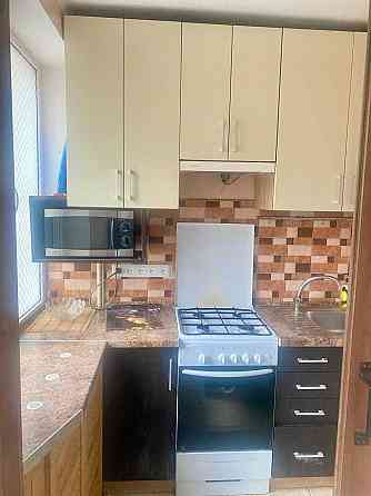 1-кімнатна Ушинського 29 Севастопольска площа Киев