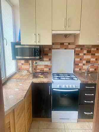 1-кімнатна Ушинського 29 Севастопольска площа Киев