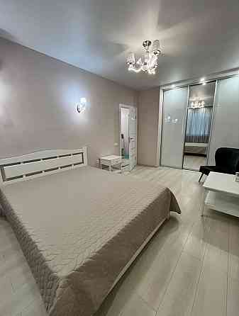 Кадор  Сахарова Новая 1 Комн Одеса