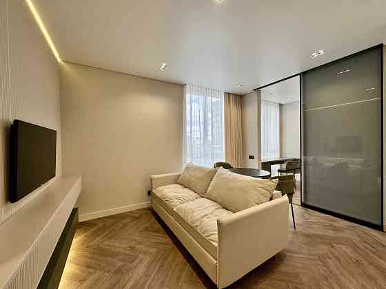 Без комісії! Дизайнерська 1-кім 41м2 з кабінетом в ЖК Республіка Киев