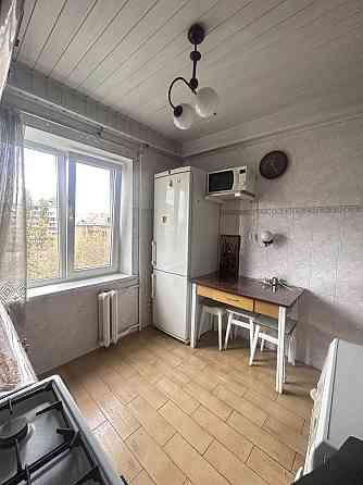 Орендв 2к вул. Борщагівська 2  метро КПі Киев