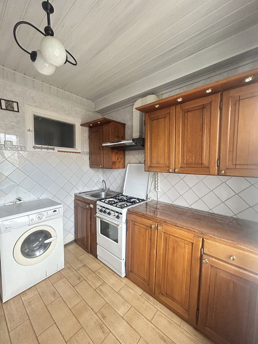 Орендв 2к вул. Борщагівська 2  метро КПі Киев - изображение 2