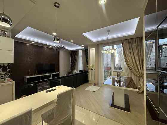 ЖК 5 Жемчужина , сдам  3 комн готова к заселению Lymanka