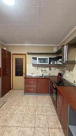 Дарницький рн. Позняки , вул. Драгоманова 14а Киев