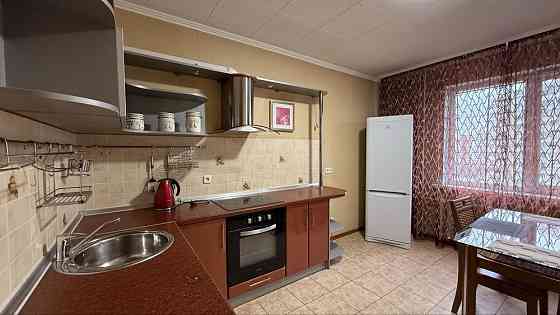 Дарницький рн. Позняки , вул. Драгоманова 14а Киев