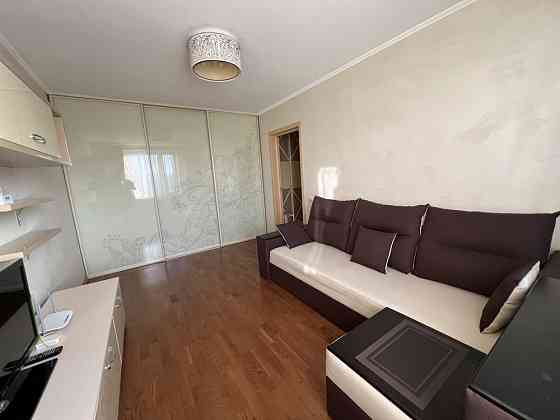 Оренда сучасної видової 2-к квартири Русанівка Киев