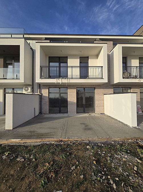 Квартира 105,8 м² з терасою,землею та паркомісцем 1 поверх ЖК Вербний Uzhhorod - photo 5