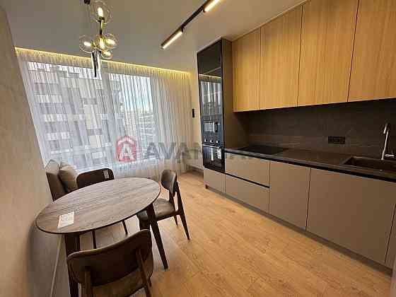 1 кімнатна квартира ЖК Варшавський 2 вул.Олександра Олеся Ретровіль Киев