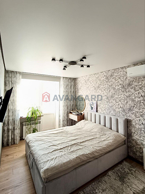 Продам 3к квартиру новейший ремонт Покровский/Красный Камень/Парус Днепр - изображение 1