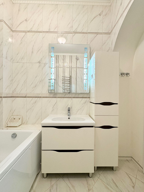 Продаж 3 кім. квартири вул. І. Франка - історичний центр Львова Lviv - photo 6