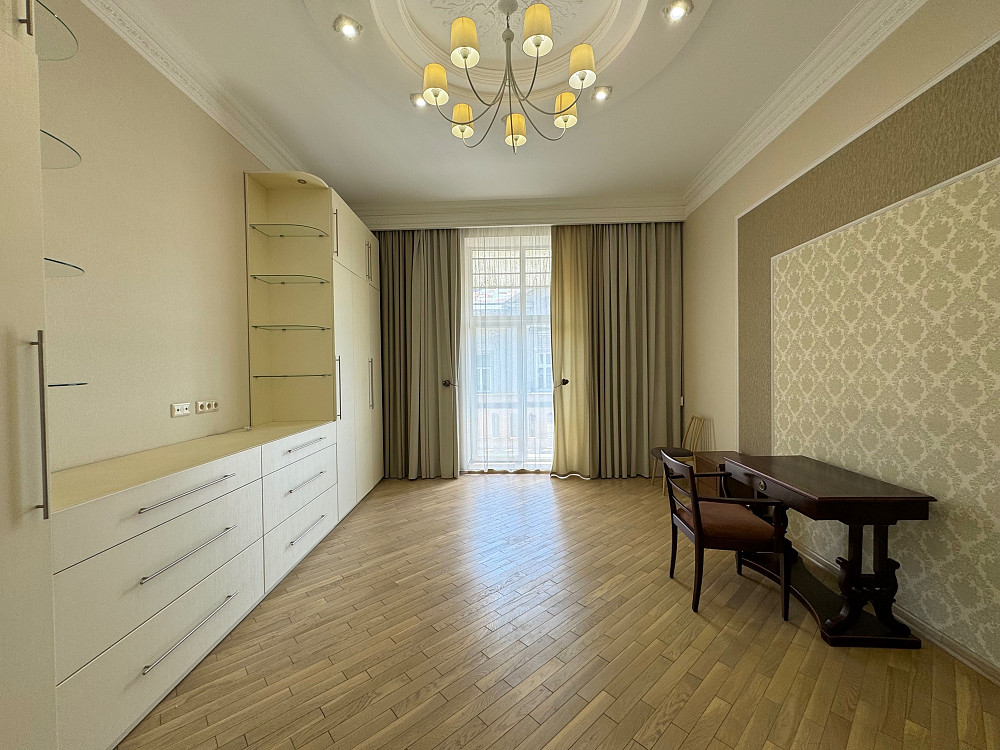 Продаж 3 кім. квартири вул. І. Франка - історичний центр Львова Lviv - photo 3