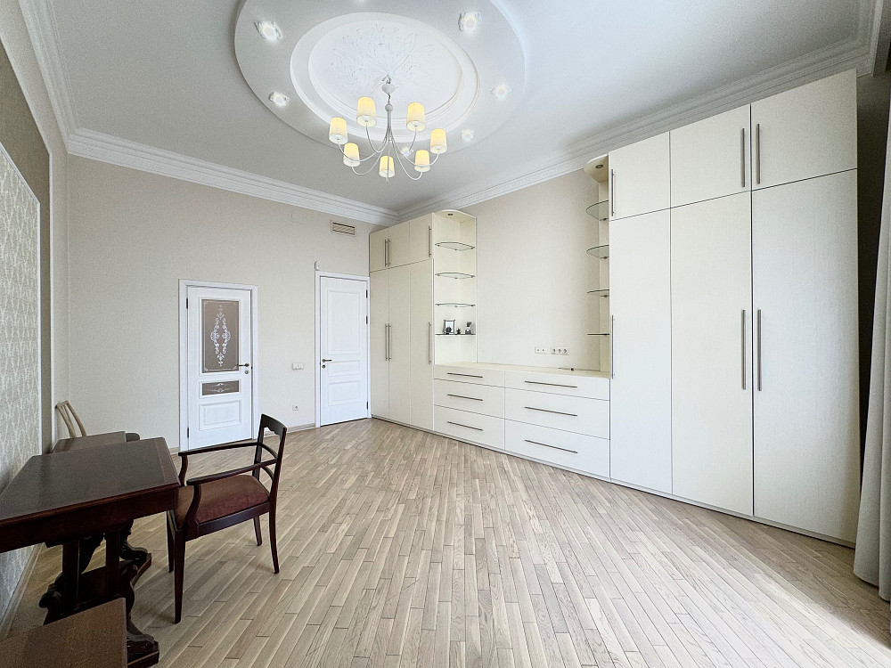 Продаж 3 кім. квартири вул. І. Франка - історичний центр Львова Lviv - photo 4