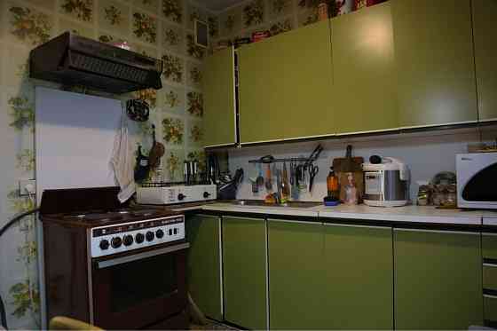 Продам 3-к квартиру Харківське шосе 154, метро Дарниця, Вирлиця Киев