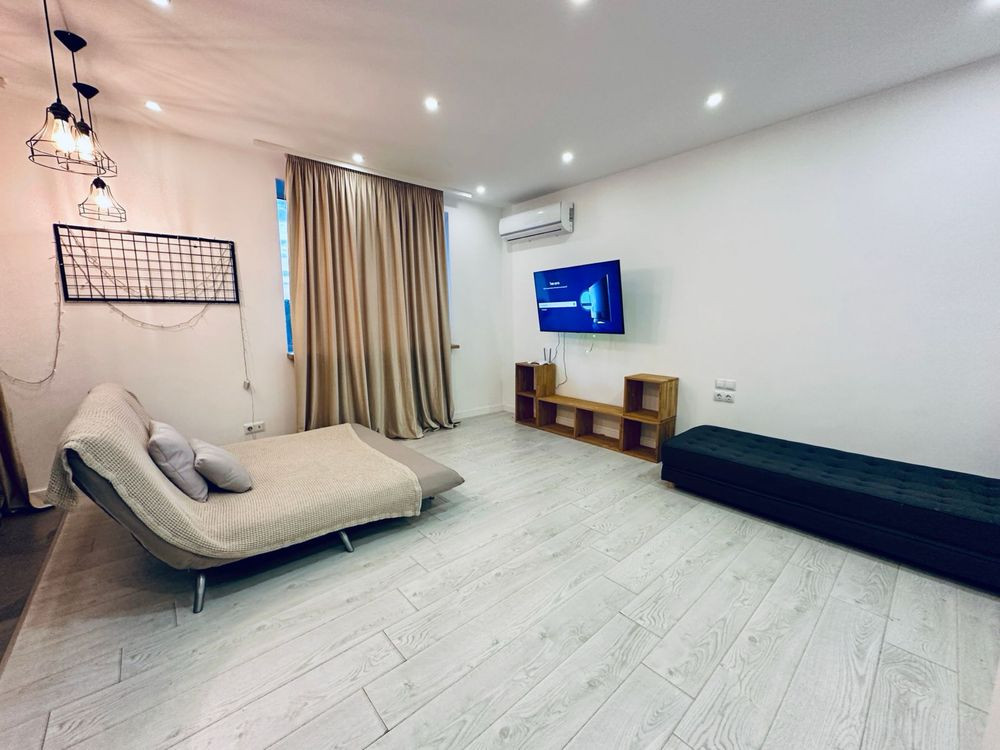 ЖК Казка Оренда чудової дизайнерської студії 42м2 м.Теремки, ВДНГ Київ - зображення 6