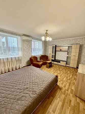 Здам 1 кімнатну велику квартиру, Кадетський гай 3.Соломʼянська площа Київ