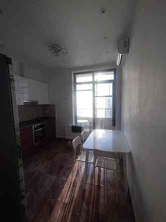 Квартира в новострое с балконом Генуэзская Одеса