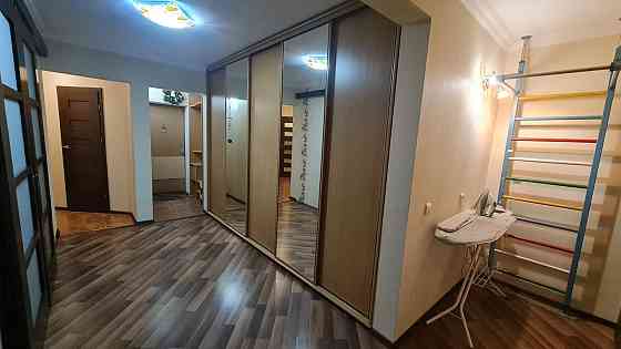 Здам 3 к.кв., Святошинська площа 1, метро Житомирська, Академмістечко! Киев