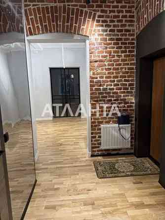 Продаж 2- кім квартири в ближньому центрі по вул. С. Яблонської. Lviv