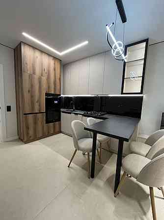 Центр міста.Сучасне ЖК закрит.типу.Стильна, гардероб,все до заселення! Іvano-Frankivsk