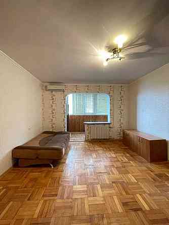 Продам 2 кімнатну квартиру на Таїрова Одеса