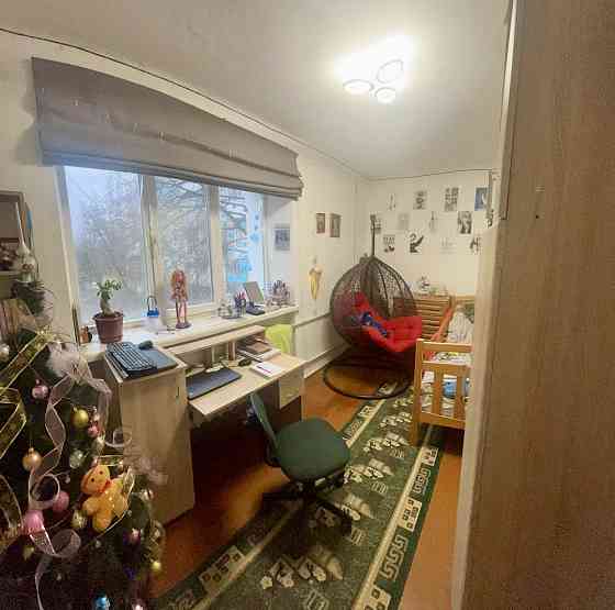 Обміняю 2 х кімнатну квартиру р-н Площі на будинок Svitlovodsk