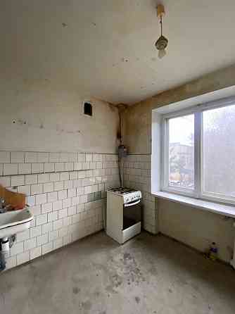 Трехкомнатная в кирпичном спецпроекте на Тенистой на втором этаже . Одеса