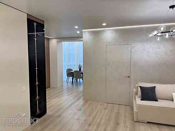 Нова сучасна квартира у новому будинку. центральна частина міста Cherkasy