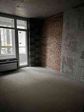 Продаж 3х кімнатної квартири в ЖК Медовий Киев