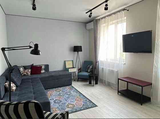 Двокімнатна з нарним ремонтом сертифікат прстанова готівка Ирпень