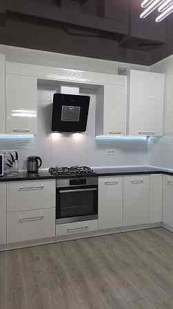 Трьохкімнатна квартира з терасою на Стуса біля парків Львів