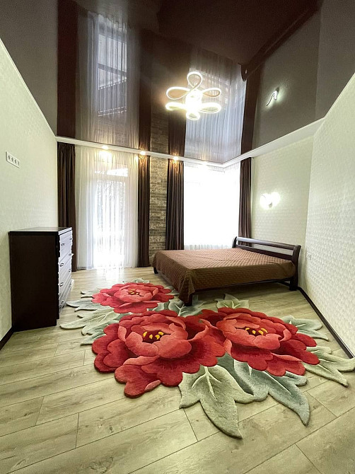 Трьохкімнатна квартира з терасою на Стуса біля парків Львів - зображення 8