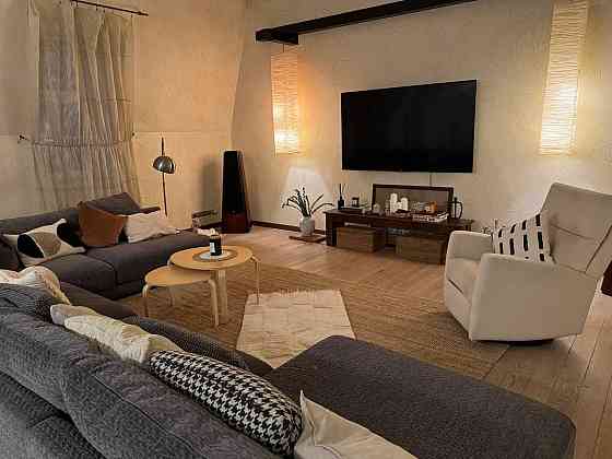 4-х кімнатна комфортна квартира 200 м2. Вул. Хорива, 4 Киев